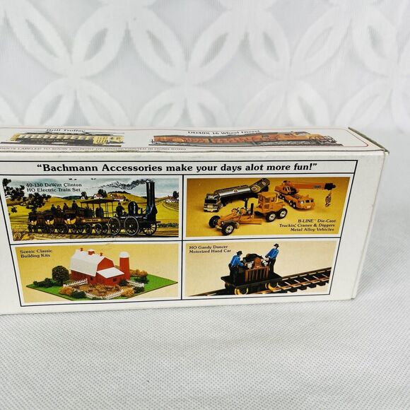 Bachmann‎ HO Scale Union Pacific UP 25743 Caboose Train - Picture 3 of 5